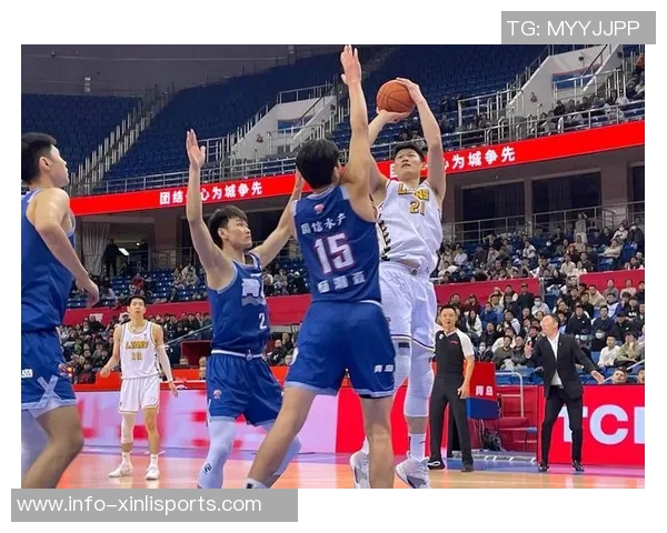 北控在加时赛中逆转战胜浙江郭士强现场观战邹雨宸精彩封盖外援